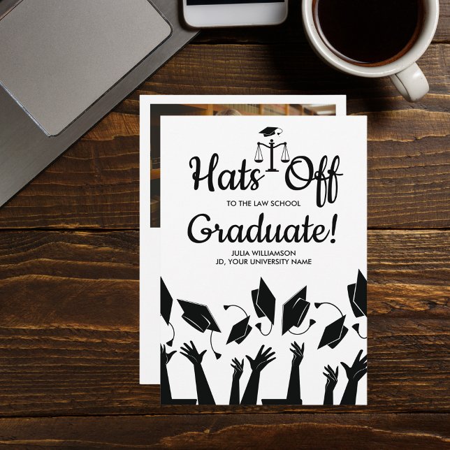 Invitación Gorras de Facultad de Derecho Del Partido De Gradu (Subido por el creador)