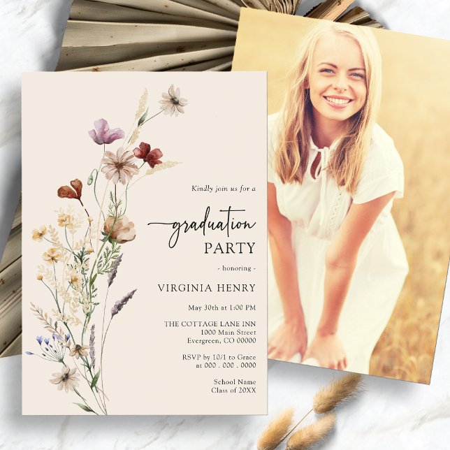 Invitación Graduación Boho (Boho Wildflower Photo Graduation Party Invitation by Painted Paperie
)