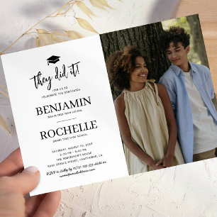 Invitación Graduación Conjunta de Foto Simple