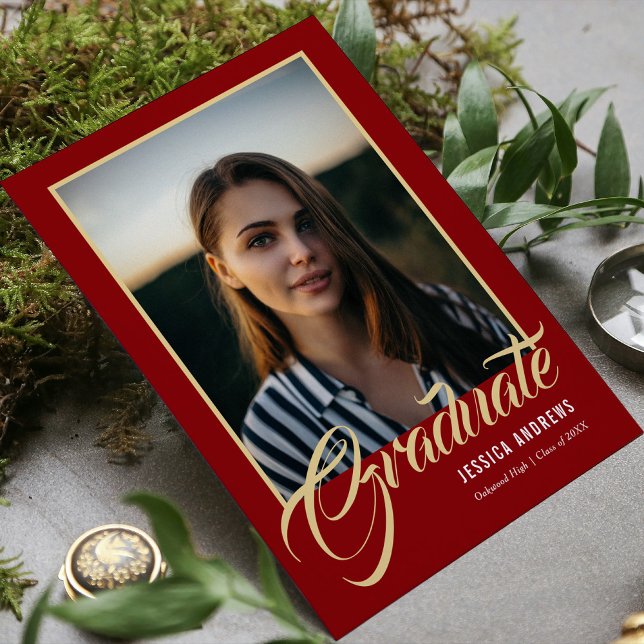 Invitación Graduación de Borgoña con foto editable moderna (Subido por el creador)