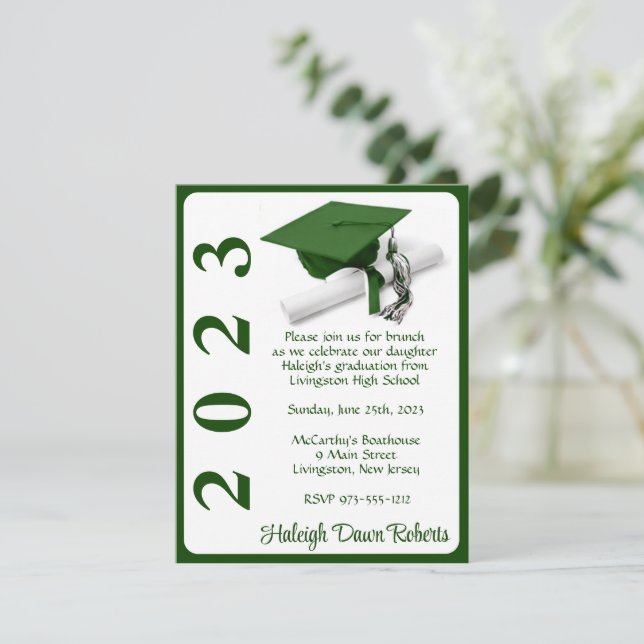 Invitación Graduación de Cabo y Diploma, Verde y Blanco (Anverso de pie)