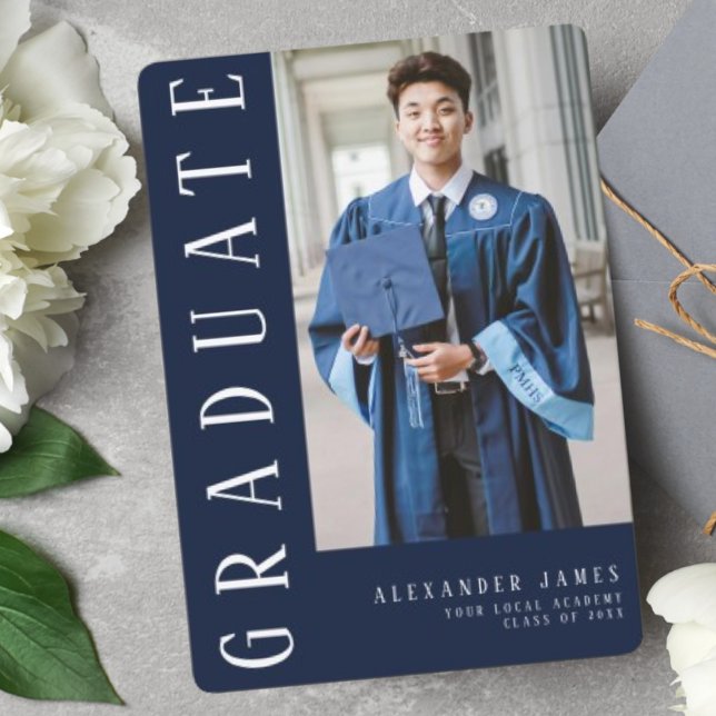 Invitación Graduación de foto de Navy Blue White One (Subido por el creador)