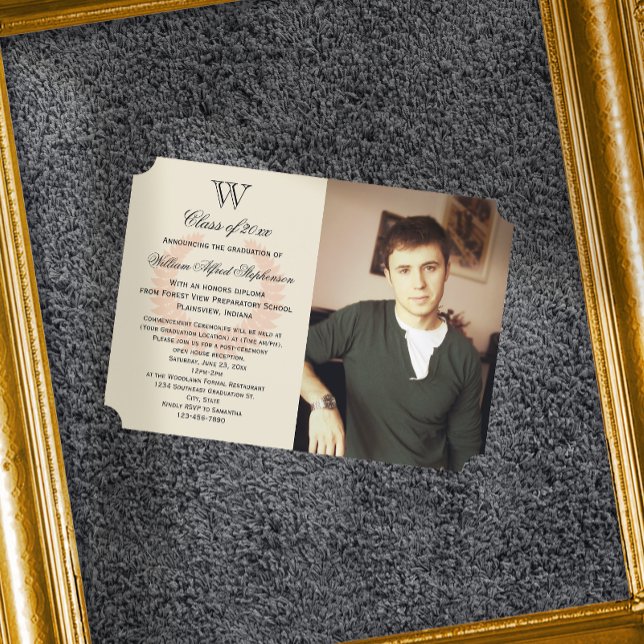 Invitación Graduación de foto de un solo Naranja de monograma (Monogram Initial Photo Graduation Announcements School Colors)