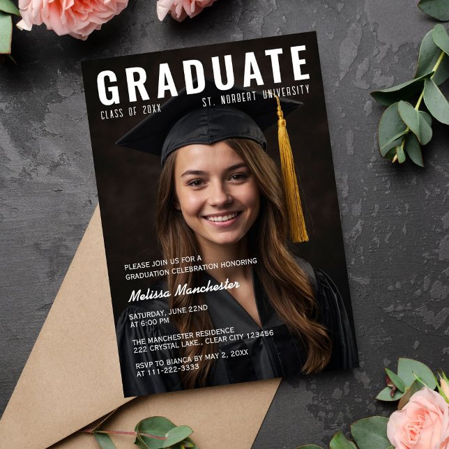 Invitación Graduación de fotos en forma de portada de revista (Subido por el creador)