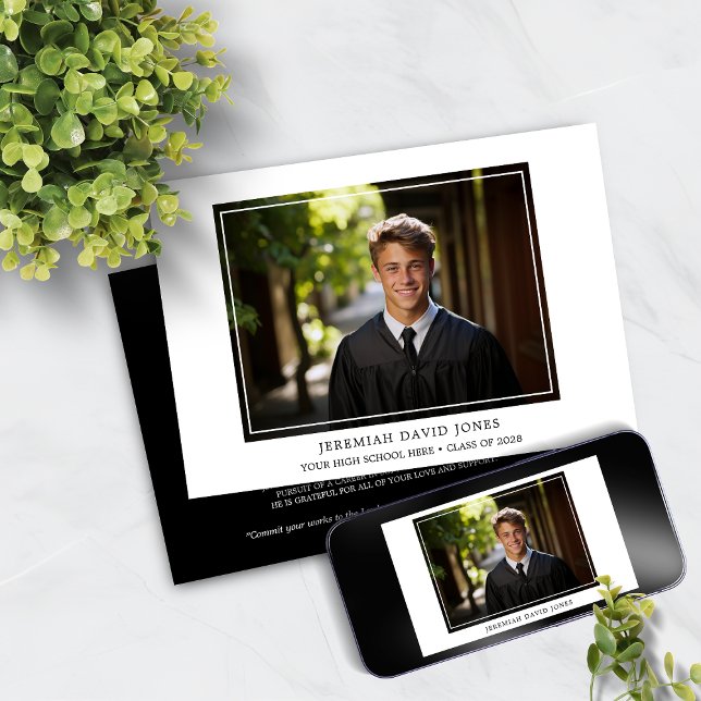 Invitación Graduación de fotos simple y moderna (Subido por el creador)