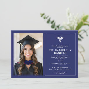 Invitación Graduación de médico titulado en facultad de medic