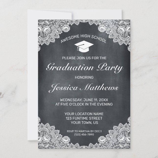 Invitación Graduación de pizarra y encaje blanco (Anverso)