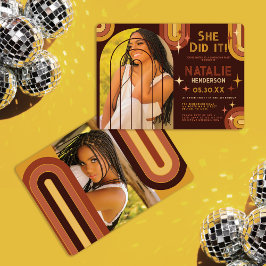 Invitación Graduación del arco iris de la tipografía audaz de