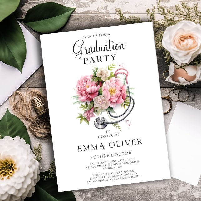Invitación Graduación del estetioscopio floral rosado del fut (Subido por el creador)