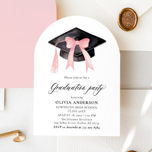 Invitación Graduación del tapón de graduación del arco rosado