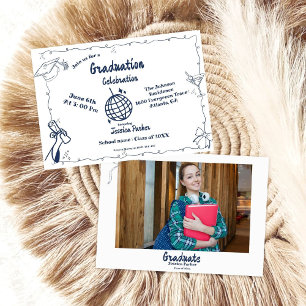 Invitación Graduación dibujada a mano con estilo Doodle