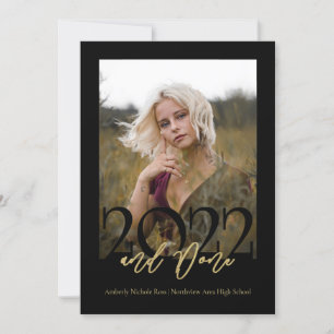 Invitación Graduación en 2022 con foto en negro