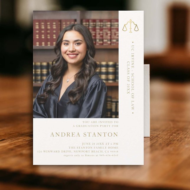 Invitación Graduación en Facultad de Derecho Escalas de Oro d (law school graduation party invitation photo gold scales of justice elegant modern classic)
