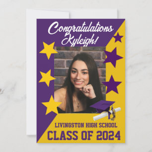 Invitación Graduación en púrpura y oro de Cap & Stars 5x7