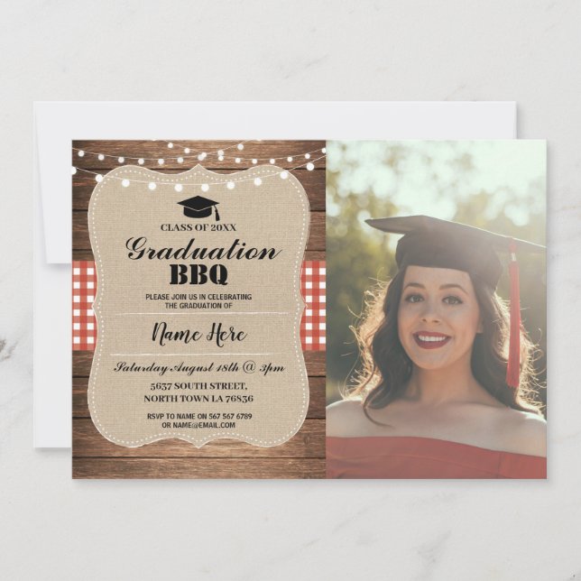 Invitación Graduación Foto BBQ Burlap Madera Rústica Roja (Anverso)