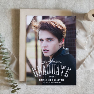 Invitación Graduación fotográfica de tipografía de época blan