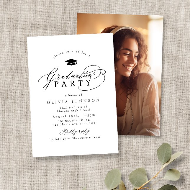 Invitación Graduación fotográfica simple de caligrafía modern (Simple Modern Calligraphy Photo Graduation Invitation)