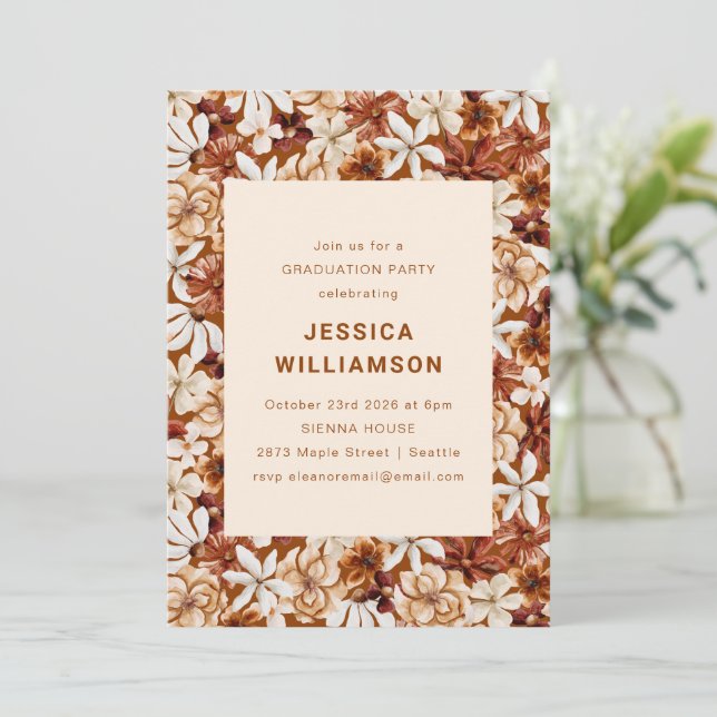 Invitación Graduación moderna de Boho Terracotta Wildflowers (Anverso de pie)