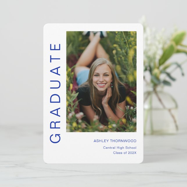 Invitación Graduación moderna de fotografía vertical simple (Anverso de pie)