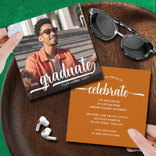 Invitación Graduación moderna de Naranja quemado por fotograf