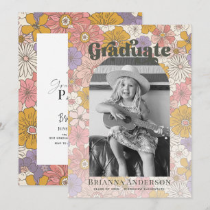 Invitación Graduación Retro Groovy niños de arco floral rosa