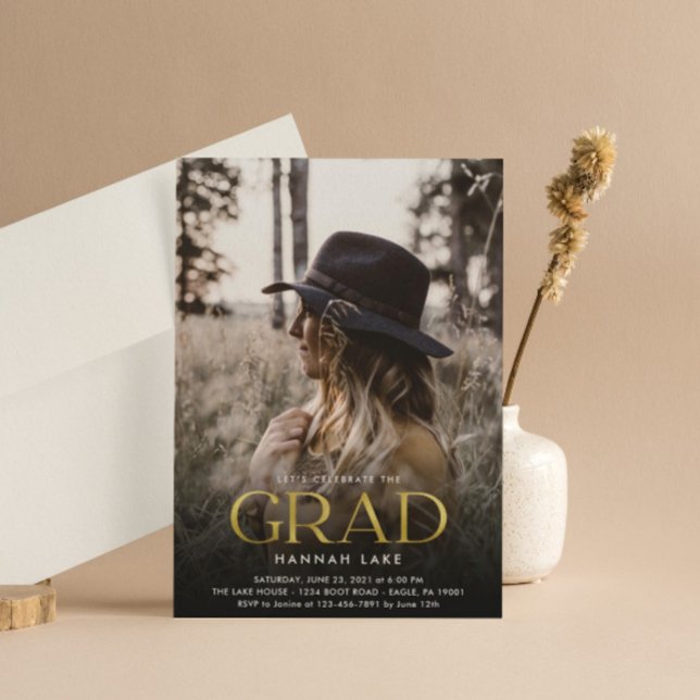 Invitación Graduación vertical de fotografía de 3 Relieves me (Subido por el creador)