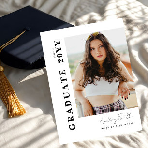 Invitación Graduada en guión moderno 2 Graduada en fotografía