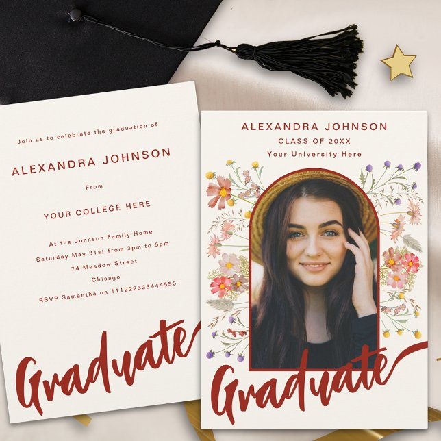 Invitación Graduado de Floral Boho Foto Partido de Graduación (Boho floral burnt orange script graduate photo arch Graduation party invitation)