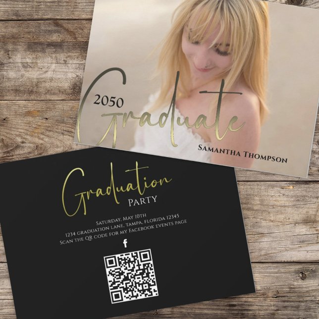 Invitación Graduado de oro Foto negra Código QR Medios social (Subido por el creador)