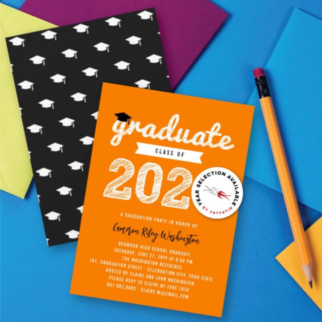 Invitación Graduado Graduado De Esbozo Blanco Clase De Fiesta (2025 White Graduate Sketch On Orange (color is customizable) Graduation Party Invitation @ fatfatin)