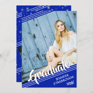 Invitación Graduado, líneas y estrellas Azul Real y Blanco