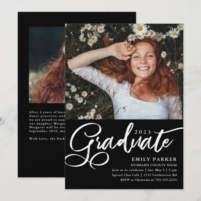 Invitación Graduado Script Black White Graduation Party Foto (Anverso / Reverso)