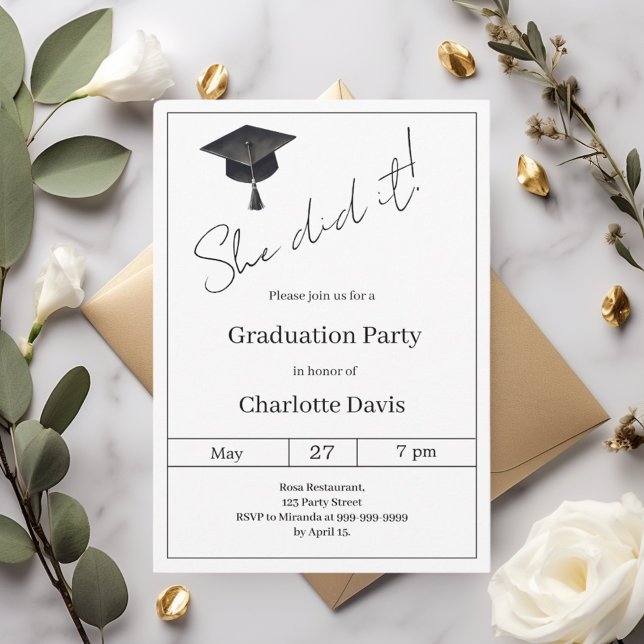 Invitación Graduation party black white She did it (Subido por el creador)