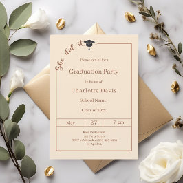 Invitación Graduation party champagne She did it