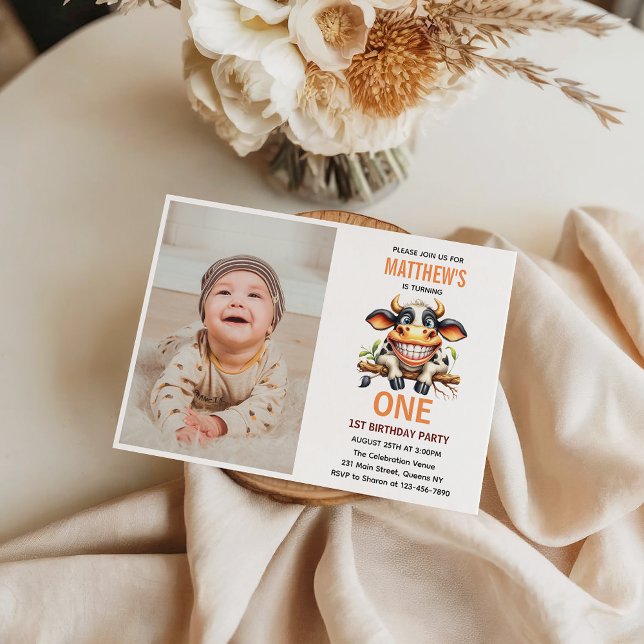 Invitación Granja de Vaca Loca Tema Cumpleaños 1er Año (Cute Crazy Cow Farm Theme 1st Birthday Invitation
)