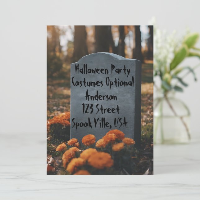 Invitación Gravestona personalizada de Halloween (Anverso de pie)