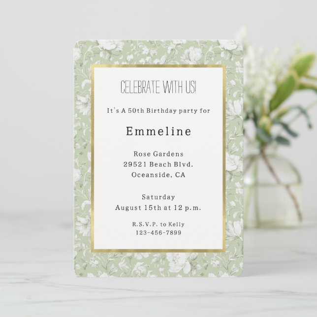 Invitación Green White Romantic Floral Birthday (Anverso de pie)