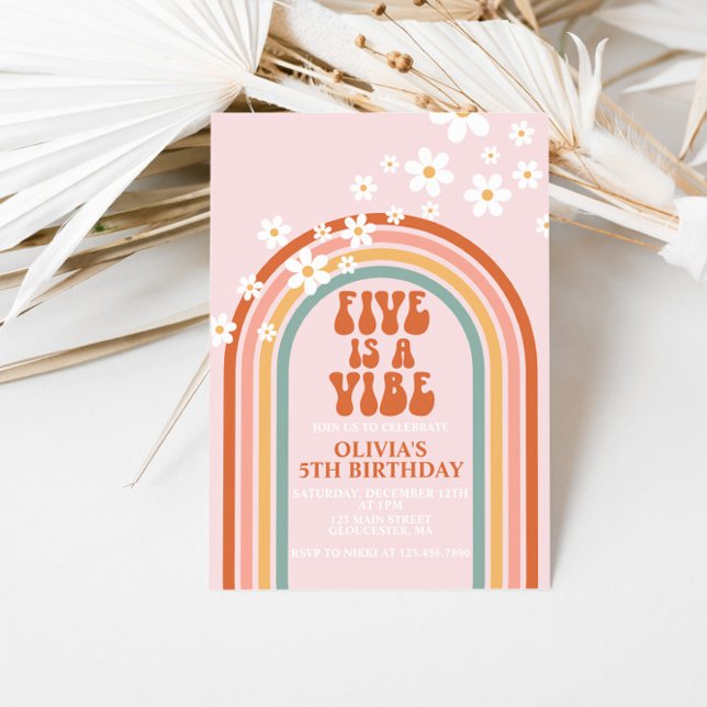 Invitación Groovy FIVE es un cumpleaños número 5 con vibra de (Subido por el creador)