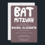 Invitación Groovy Handlettering Personalizado Bat Mitzvah Pur<br><div class="desc">¡Una tarjeta perfecta para anunciar un mitzvah de murciélago! Hand hizo arte para ti con la letra en la parte delantera y un patrón en la parte trasera! ¡TODO PERSONALIZABLE! Haga clic en "Personalizar" para editar el texto. Haga clic en "editar usando la herramienta de diseño" para ajustar los tipos...</div>