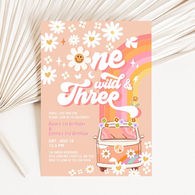 Invitación Groovy ONE Cumpleaños Salvaje y TRES Daisy Arcoíri (Subido por el creador)