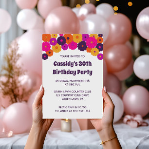 Invitación Groovy poder de flores hippie morado y rosa