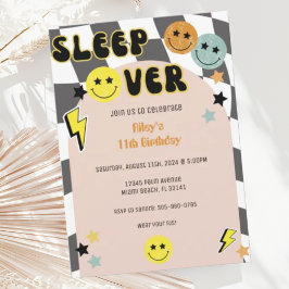 Invitación Groovy Preppy Y2K Happy Face Sleep Over Birday