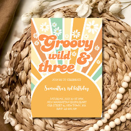 Invitación Groovy salvaje y tres niños del sol retro cumpleañ