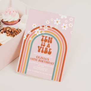 Invitación Groovy Ten es un ambiente de cumpleaños número 10 