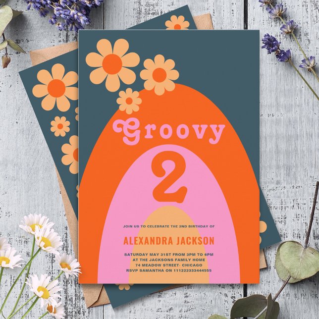 Invitación Groovy Two Retro Fiesta de Cumpleaños (Groovy two daisy arch 2nd birthday party invitation )