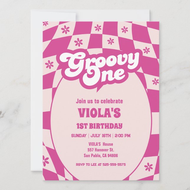 Invitación groovy un cumpleaños de margarita rosa de primer c (Anverso)