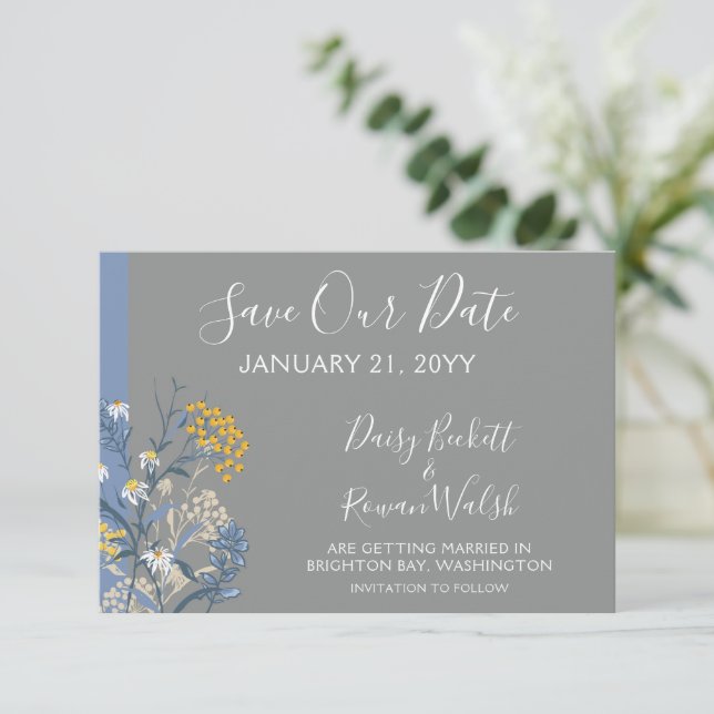 Invitación Guardar La Fecha Botánica Daisy Floral Navy Card (Anverso de pie)