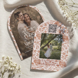 Invitación Guardar la fecha con arco floral toile en escritur