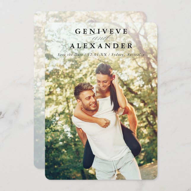 Invitación GUARDAR LA FECHA pareja moderna foto nombres elega (Anverso / Reverso)