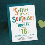 Invitación Guay Fun Colorful Surprise Fiesta Brush Kids Typo<br><div class="desc">Este "¡Shh! Es un Fiesta sorpresa" Colorful Birthday Invitation ostenta un diseño juvenil con un guión pintado alegre y colorido sobre un fondo blanco. Cada letra tiene un color único en el estilo de pintura acuarela con manchas de colores. El reverso presenta un fondo verde azulado oscuro. Es una forma...</div>